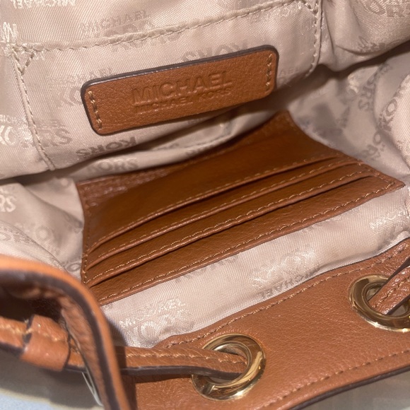 MK Authentic Small Bucket Crossbody Bag - Picture 3 of 8